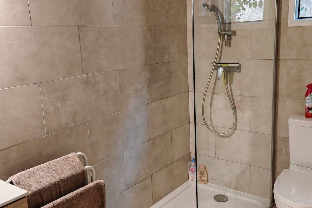 Ganze Wohnung, Rental Porticcio Agosta Air conditioning 200 m from the sea, garden and barbecue in Albitreccia, Ajaccio und Umgebung