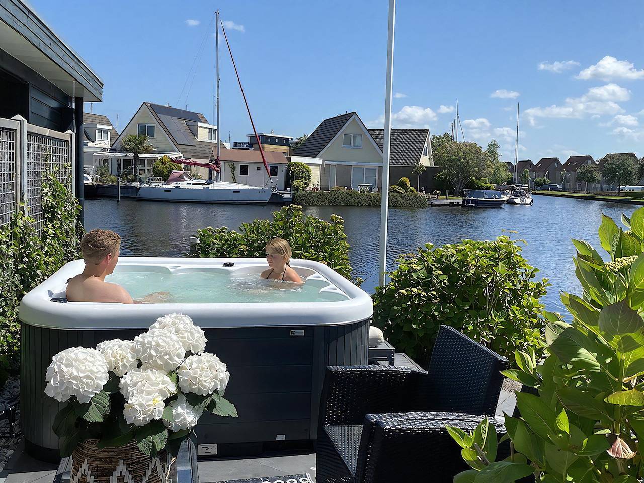Aquaronde 122 in Lemmer, IJsselmeer