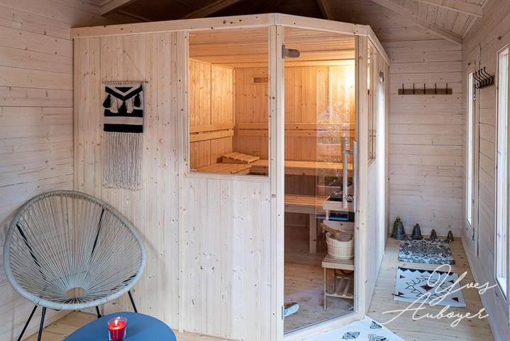 Gîte pour 8 personnes, avec vue ainsi que sauna et jardin à Le Ménil - 3