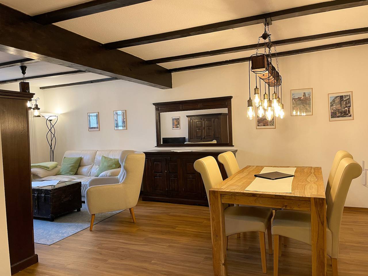 Ganze Ferienwohnung, Apartment (No12) mit zwei Schlafzimmern und Wohnküche in Quedlinburg, Harzvorland