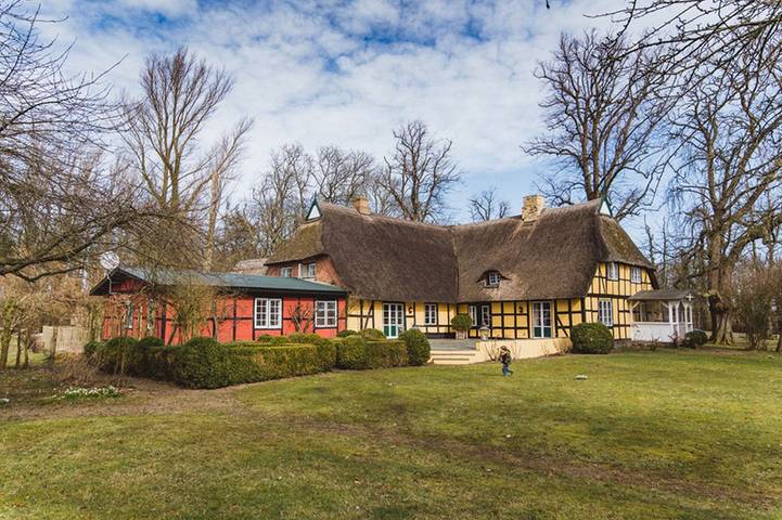 Charmantes Gutshaus in Ostseenähe mit Kamin und viel Platz in Damp, Distrito de Rendsburg-Eckernförde