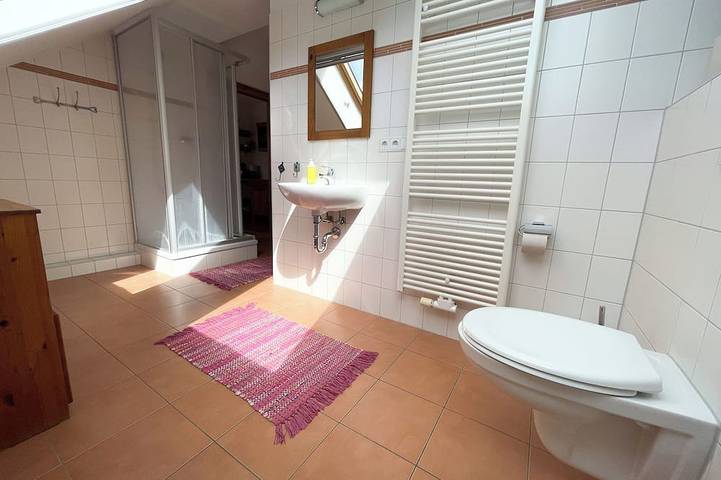 Ganze Wohnung, Großes Doppelzimmer Biberburg in Letschin, Märkische Schweiz-Oderland