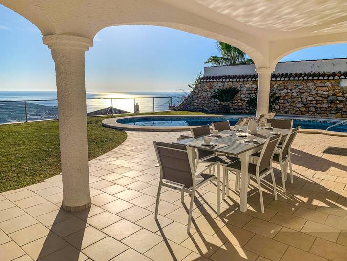 Maison de vacances pour 6 personnes, avec Balcon et Vue sur l’océan ainsi que Terrasse et Jardin à Salobreña