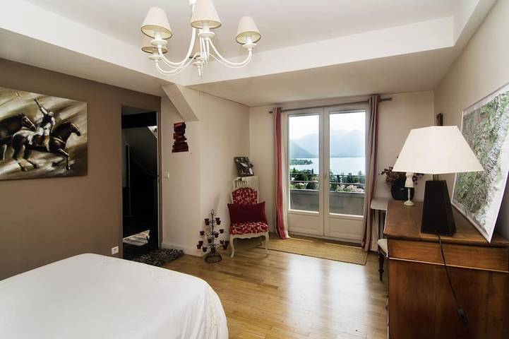 Villa pour 12 personnes, avec jardin à Talloires - 4