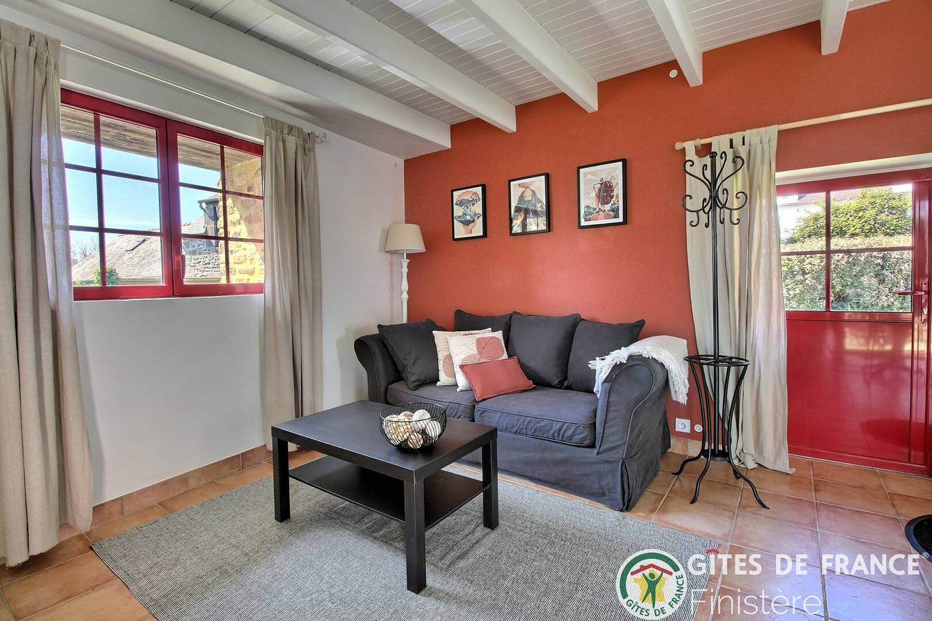 Maen Melen Bihan in Logonna-Daoulas, Brest region