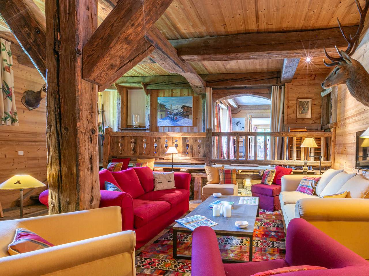 Geheel appartement, Luxurious Chalet-Style Apartment, South-Facing Terrace, Ski-In/Ski-Out, Val-d'Isère in Val-d'Isère, Massif de la Vanoise