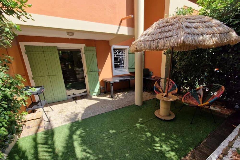 Appartement entier, Villa Massada - déconnexion entre pins & mer in La Seyne-sur-Mer, Région de Toulon