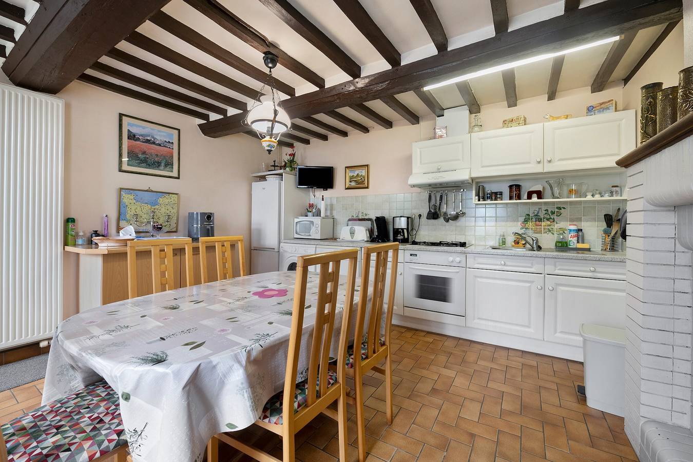 Casa de Férias 'Gîte De Caractère La Montagne' com Wi-Fi in Souleuvre-en-Bocage, Vire (França)