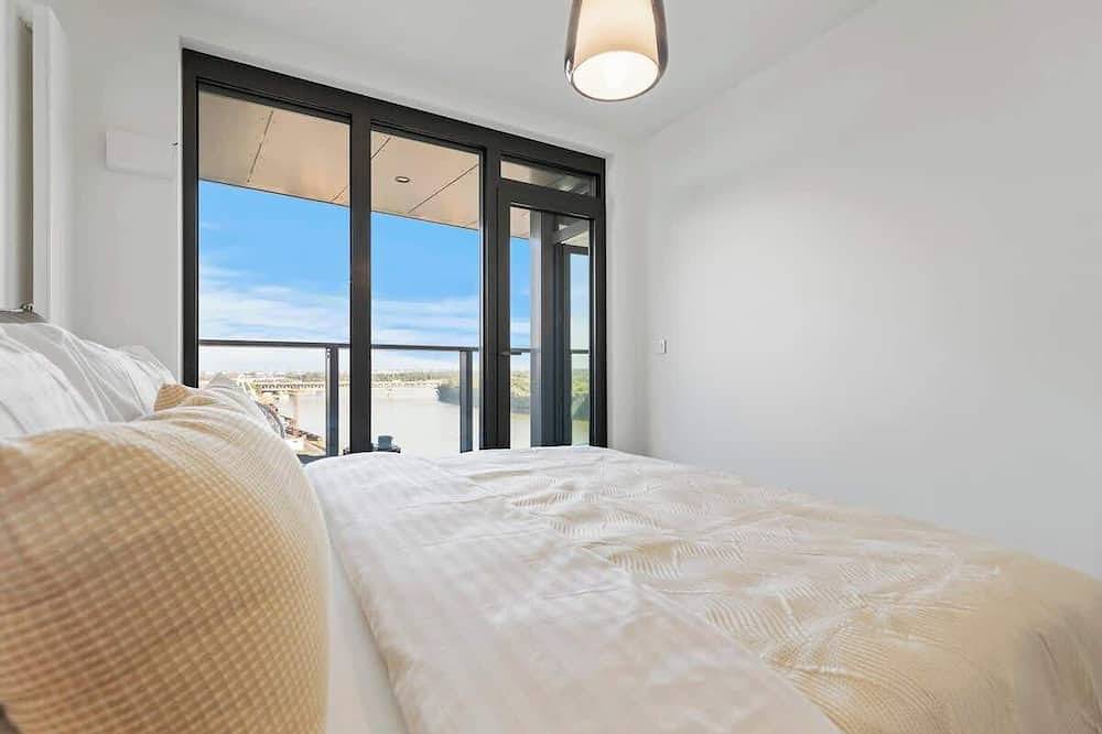 Entire apartment, Eurovea Tower Apt 2 Sky View in Bratislava, Bratislava region