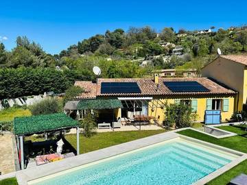 Villa pour 8 personnes, avec jardin et piscine à Saint-Paul-de-Vence