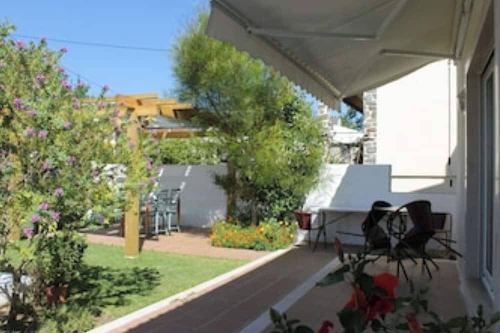 country house with swimming pool, foto 8