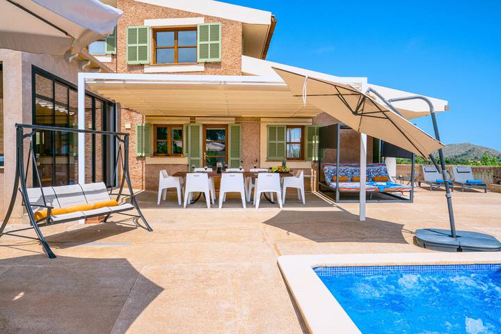Ferienhaus für 8 Personen, mit Kinderpool und Whirlpool sowie Garten auf Mallorca Osten
