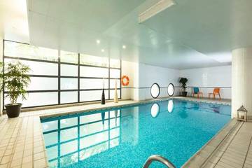Studio pour 2 Personnes dans Courbevoie, Hauts-de-Seine, Photo 2