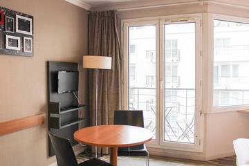 Gîte pour 2 personnes, avec balcon dans Parc des Expositions (Paris)