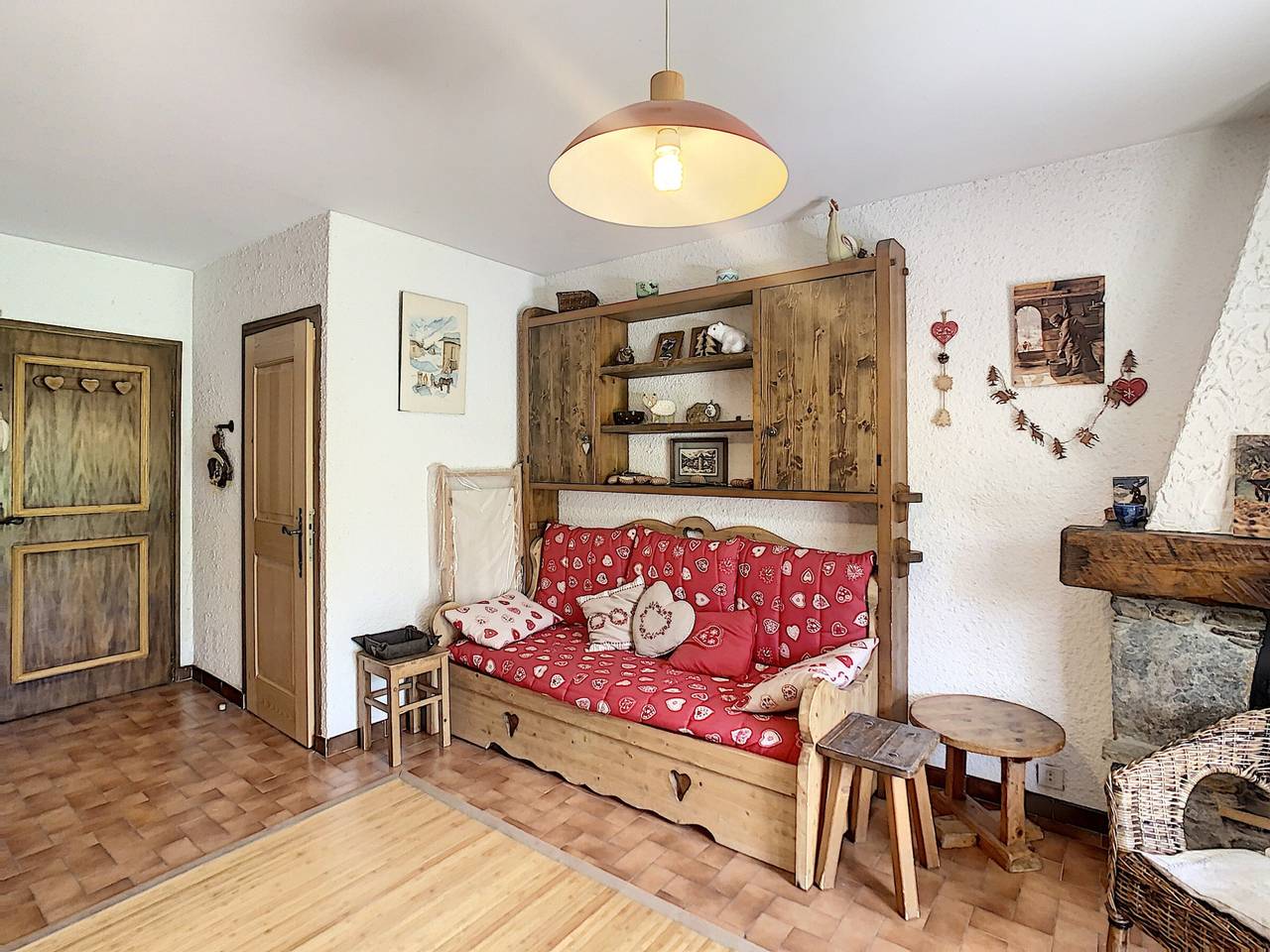Ganzes Studio, 25m² Studio an der Piste mit Küche, Terrasse und Skiraum in Combloux, Pays du Mont-Blanc