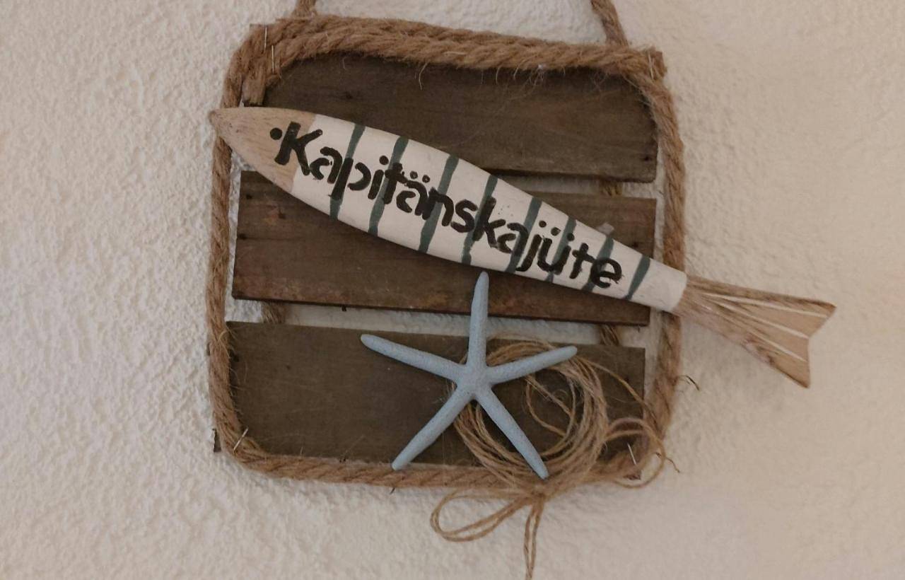 Ganze Wohnung, Ferienhaus Pomerania Nostalgie-Flair Kapitänskajüte bei Rügen in Sundhagen, Stralsund Umland
