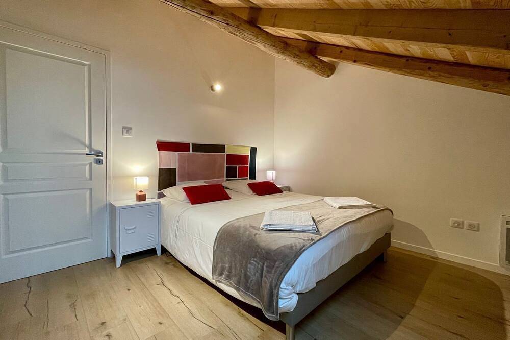 Gîte à la lisière de Font bonne in Saint-Julien-Chapteuil, Haute-Loire