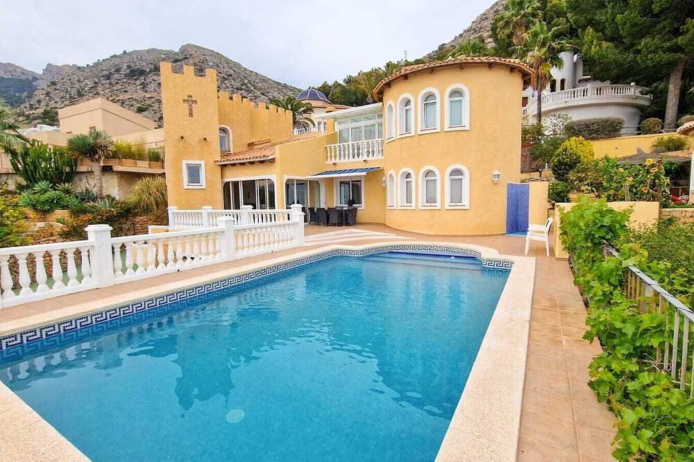 Villa de lujo con piscina privada y vistas al mar Gloriosos in Altea Hills, Altea