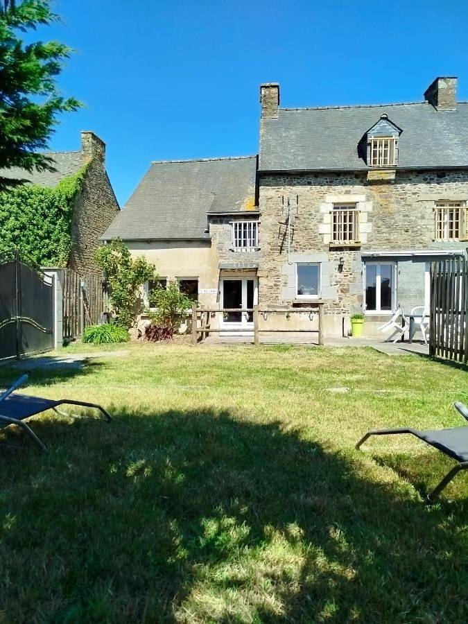 Location de vacances pour 6 personnes, avec jardin à Plesder - 3