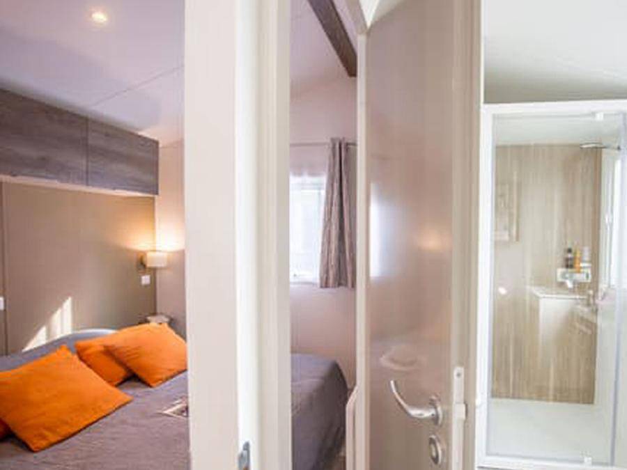 Camping Château du Gibanel - Sea Green By Sunêlia - Mobilheim 4 personen - Cottage Privilège - 2 Zimmer 4/6 Pers. in Saint-Martial-Entraygues, Tulle und Umgebung