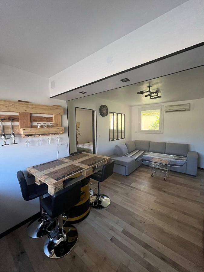 Gîte pour 4 personnes, avec bassin pour enfant dans Office de Tourisme de Palavas les Flots - 2