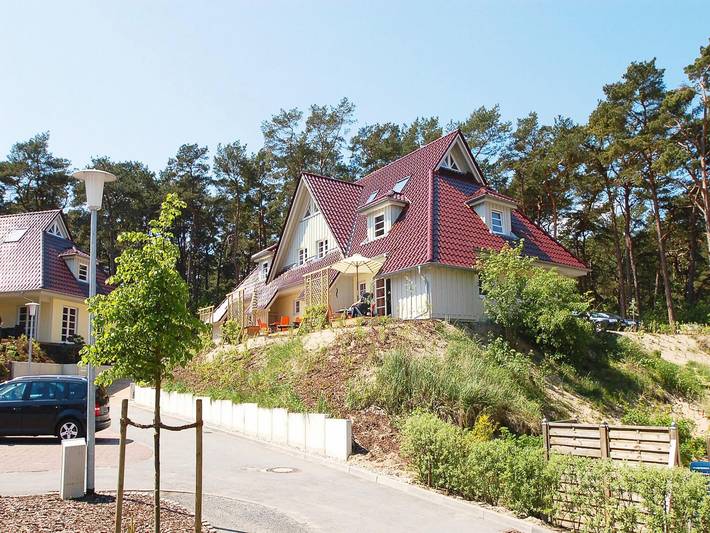 Ferienwohnung für 8 Personen, mit Terrasse und Sauna in Trassenheide - 2
