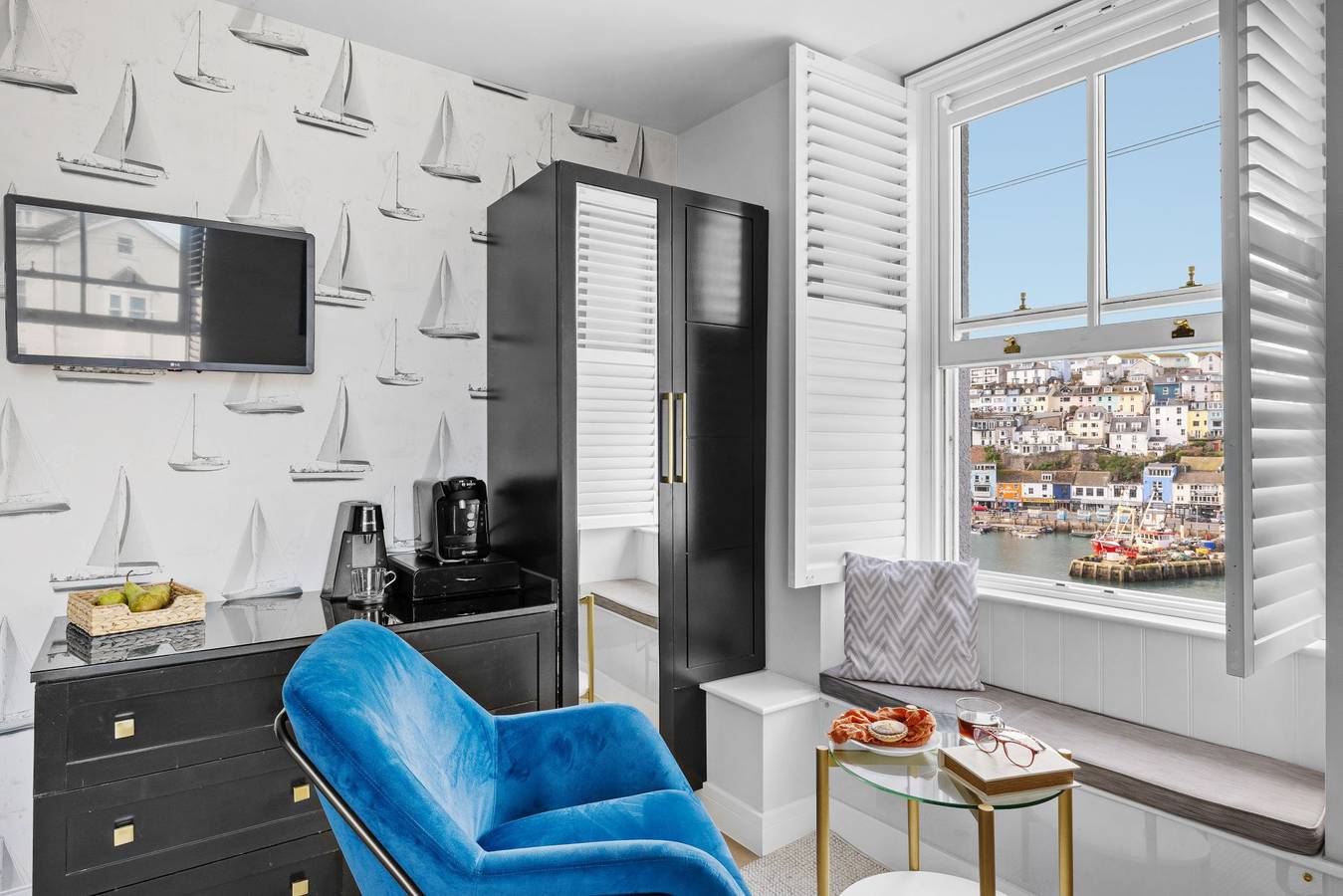 Golden Vanity, Maritime Suites in Brixham, Torbay