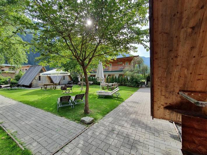 Ferienpark für 4 Personen, mit Sauna und Garten sowie Ausblick in Tirol - 2
