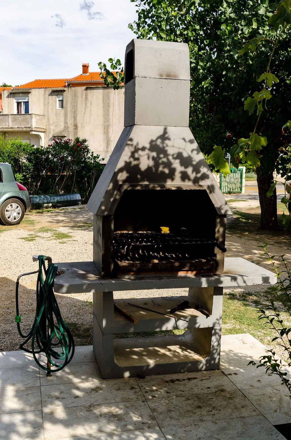Ganze Ferienwohnung, Ferienwohnung 80 m vom Strand entfernt in Lopar, Rab