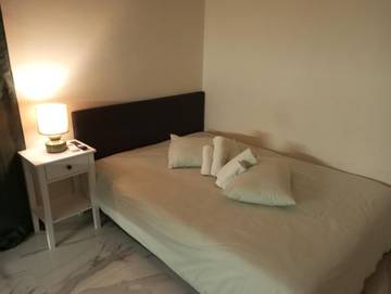 Gîte pour 2 personnes, avec balcon, adapté aux familles à Serrès
