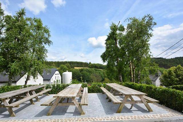 Location de vacances pour 28 personnes, avec terrasse et vue, animaux acceptés dans Wibrin - 3