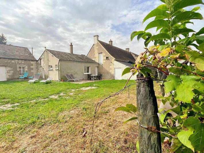 Location de vacances pour 6 personnes, avec jardin et terrasse à Restigné - 4