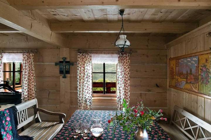 Location de vacances pour 8 personnes, avec vue ainsi que terrasse et jardin à Stryszawa - 3