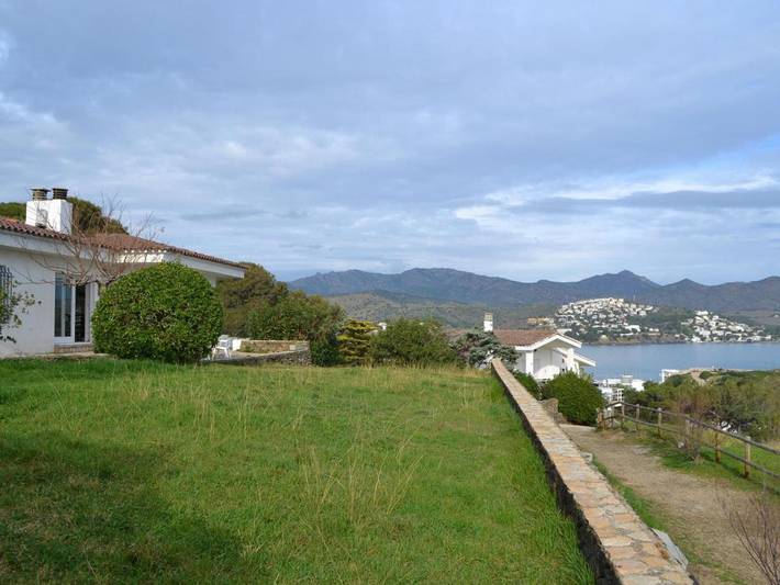 Casa rural para 12 personas, con Balcón además de Terraza y Jardín en Llansá - 2