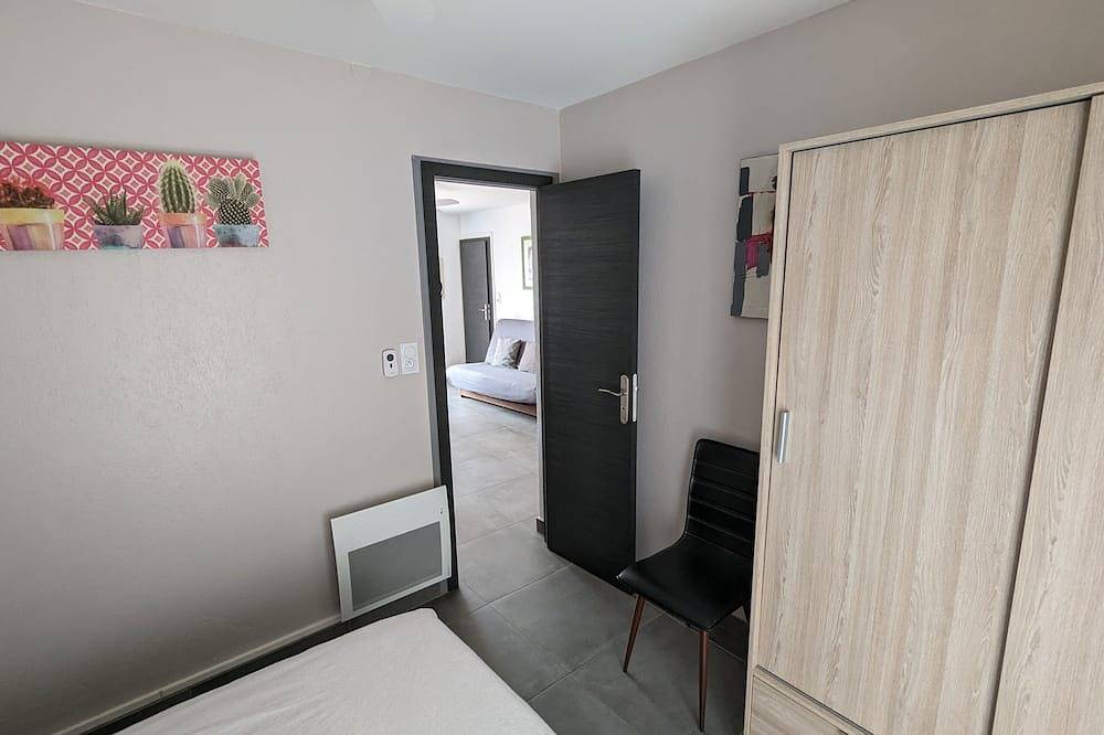 Appartement entier, Appartement 3 pièces tout confort. Plage à 50 m.  belle terrasse, Wifi gratuit in La Franqui, Leucate