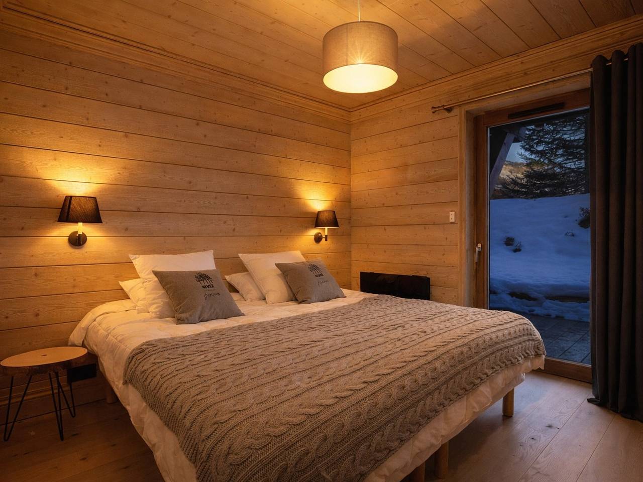 Apartamento entero, Magnífico dúplex en Courchevel - 3 habitaciones, estacionamiento, Wifi in Courchevel 1650 (Moriond), Saint-Bon-Tarentaise