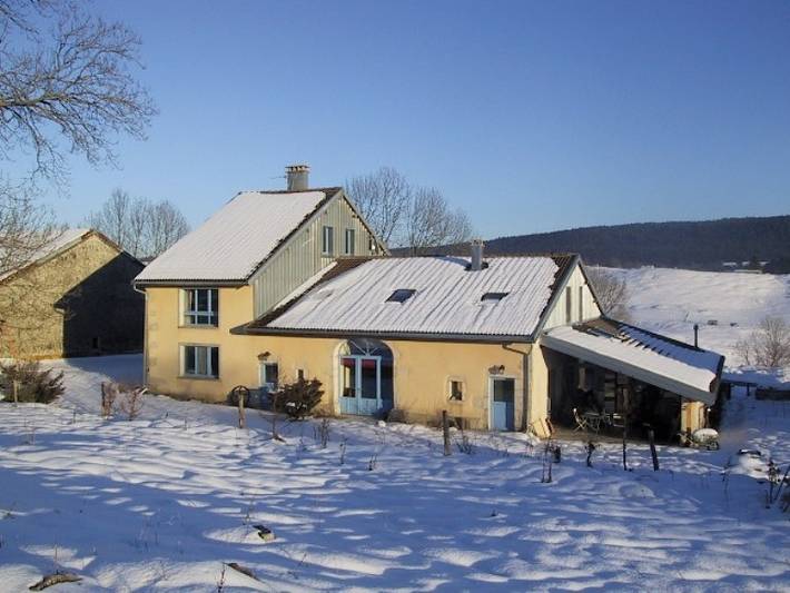 Gîte pour 4 personnes, avec jardin et terrasse à Saint-Pierre (Jura)