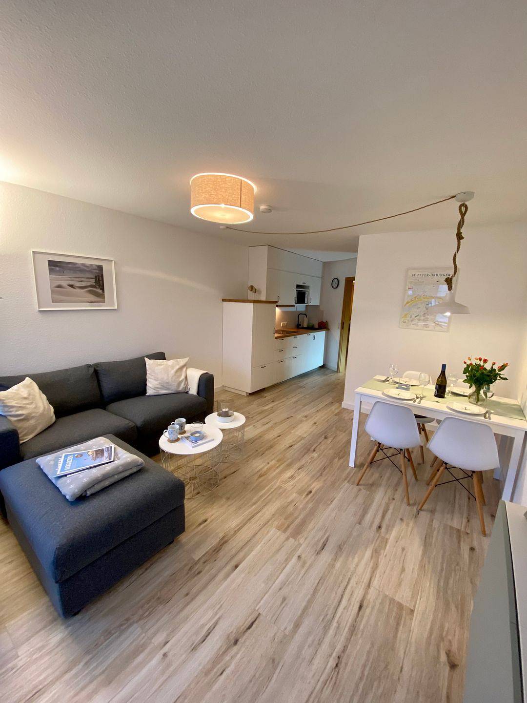 Ganze Wohnung, Ferienwohnung Kleine Auszeit hinterm Deich in St. Peter-Bad, St. Peter-Ording