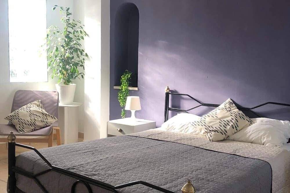 Lavender villa is set in our beautiful landscaped gardens next to the pool. in Chania region