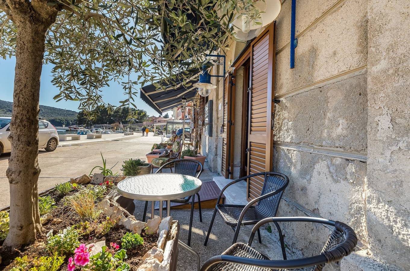 Ganze Wohnung, Apartment Jahta Valentina (6+1) - Lungomare Cres in Cres Stadt, Cres