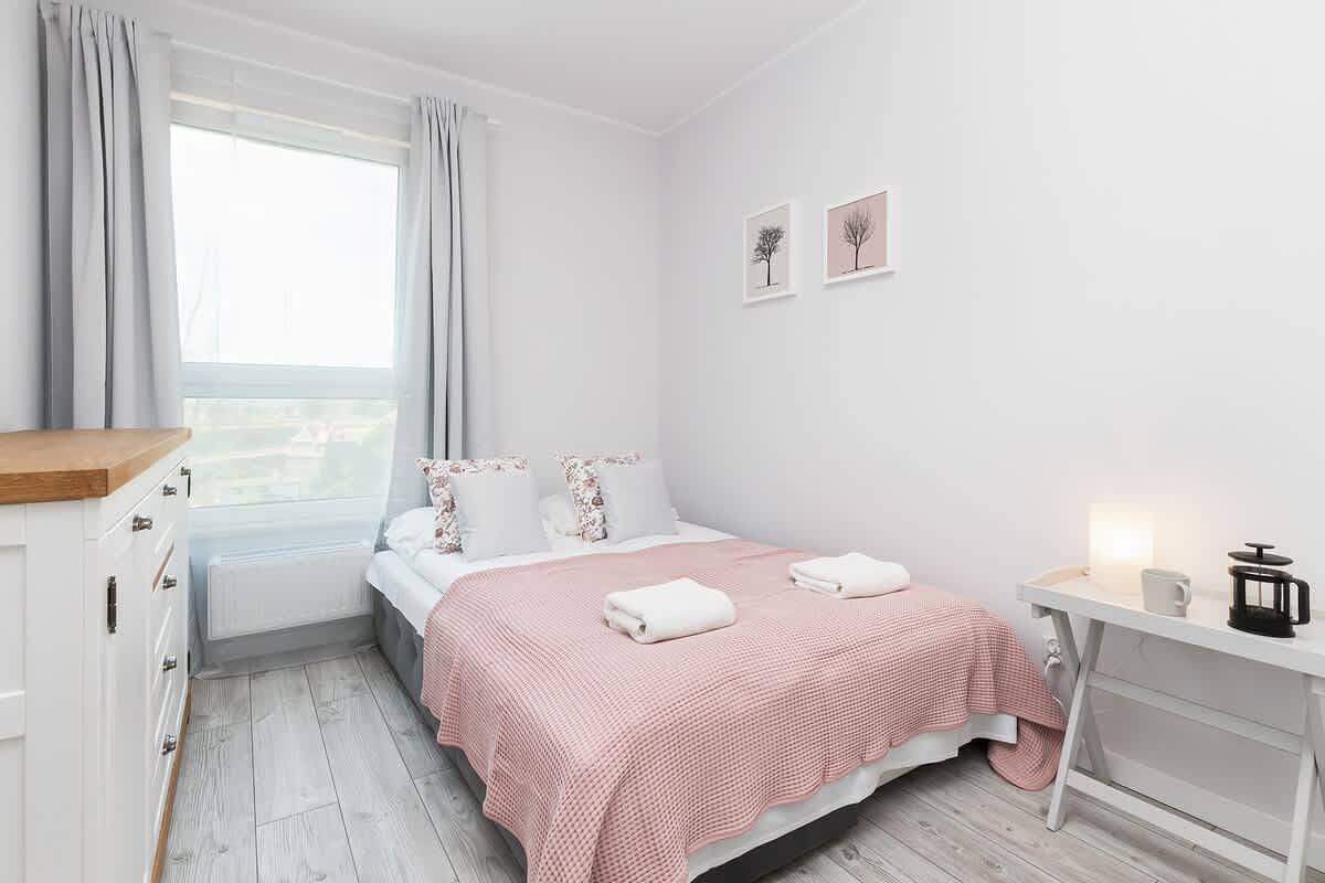 Hel lägenhet, Modern Apartment in Gdansk | Parking | Balcony in Gdańsk, Zatoka Gdańska