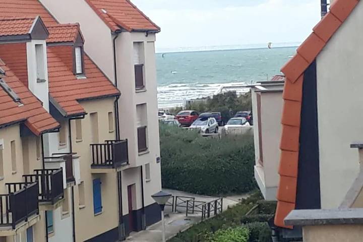 Gîte pour 8 personnes, avec terrasse et vue dans Office De Tourisme De La Terre Des 2 Caps - 4