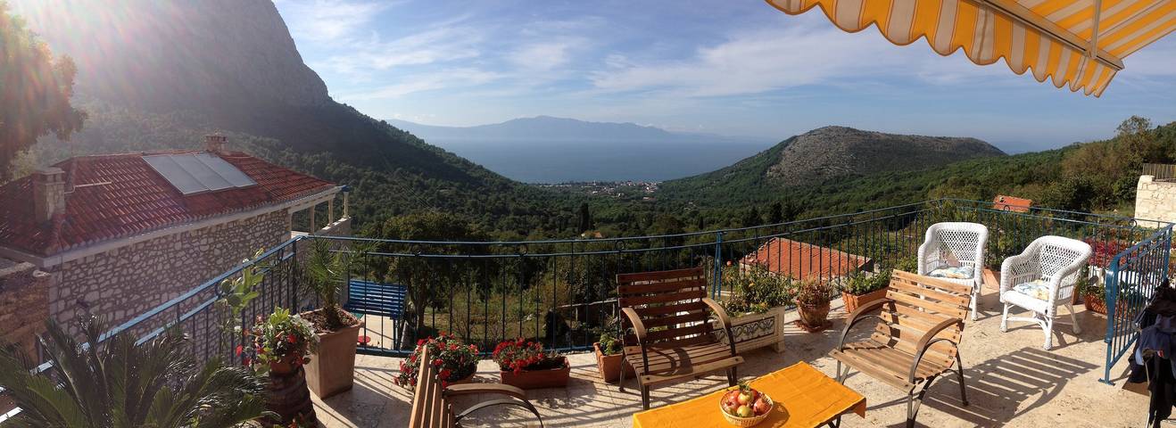 Dom dla 6 osób, z balkon/ taras, zwierzęta dozwolone w Zaostrog