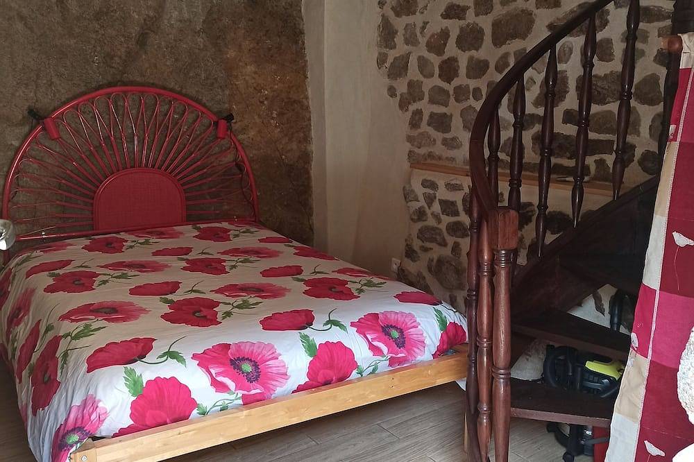Gîte les Coquelicots de Retourtour in Lamastre, Parc naturel régional des Monts d'Ardèche
