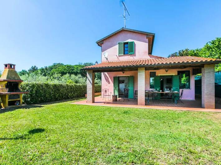 Villa pour 6 personnes, avec jardin à Cecina