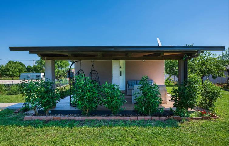 Apartamento para 5 personas, con jardín, Familias con niños en Pula