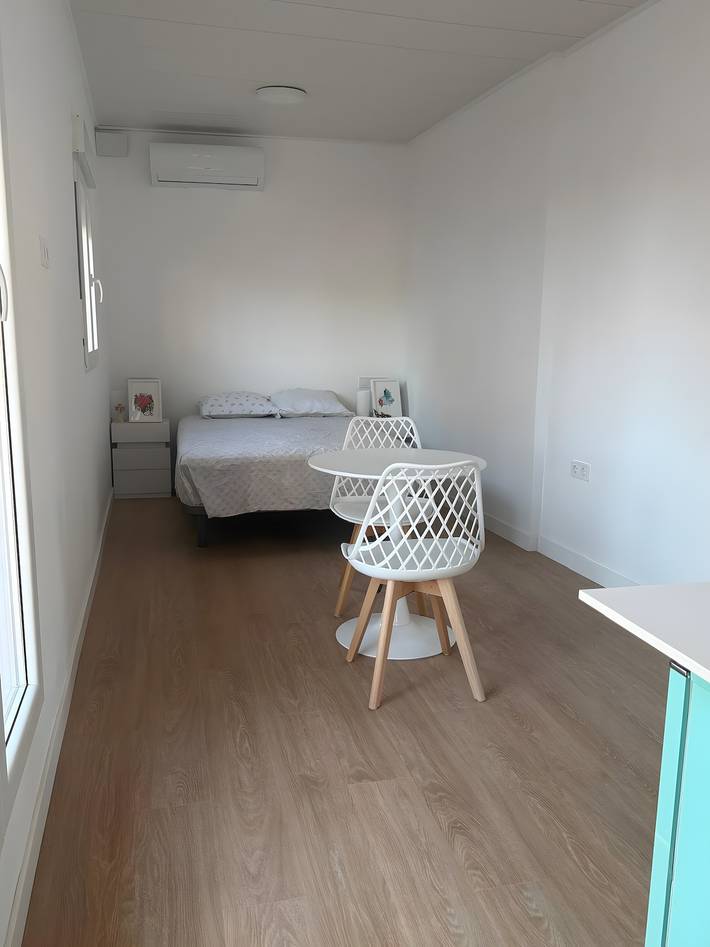 Entire apartment, 'Ático Placita Alceo' Apartment with Private Terrace, Wi-Fi and Air Conditioning in Motril, Costa Tropical