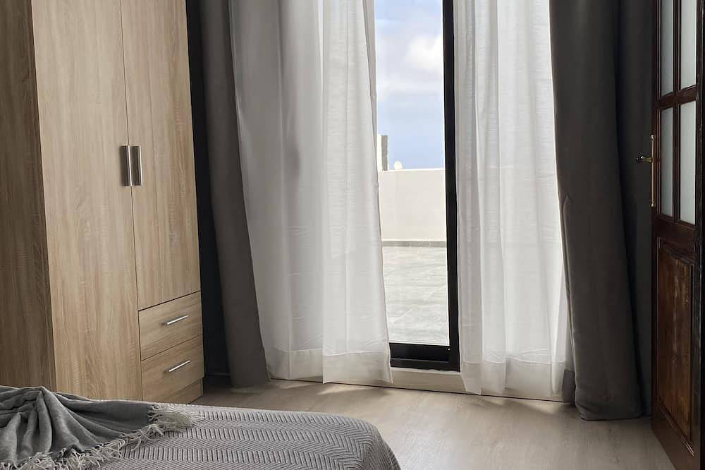 Appartement lumineux entouré de montagnes in La Costa (Lanzarote), Tinajo