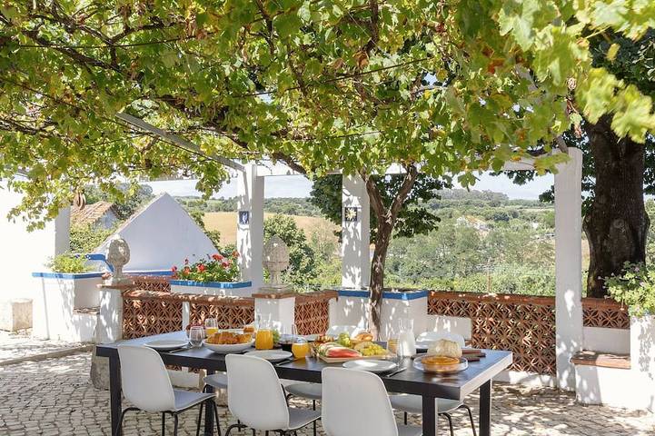 Casa de férias para 12 pessoas, com jardim e terraço em Alenquer