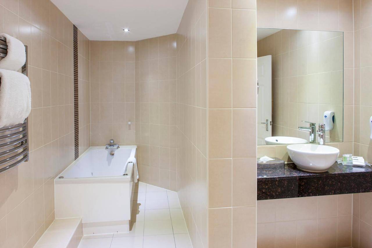 Standard King Room in Norwich, Norfolk